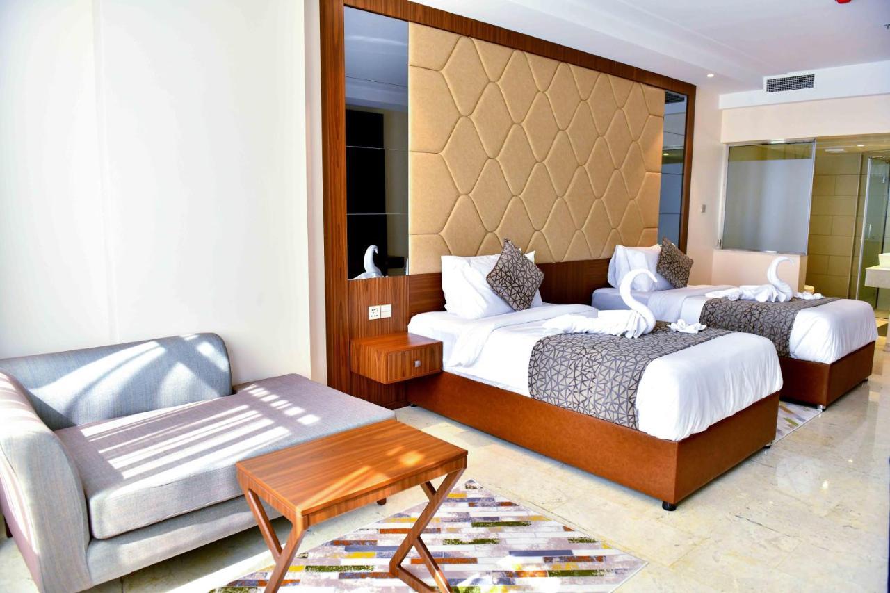 Be Inn Hotel Seeb Exterior foto